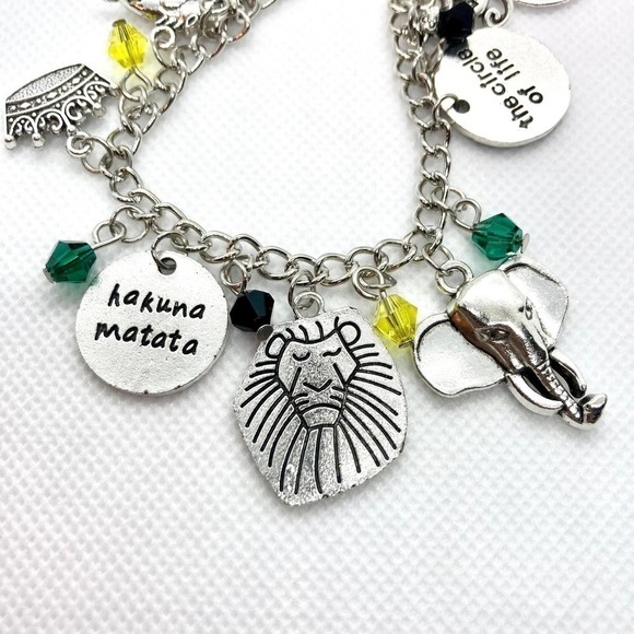 DISNEY’S Lion King Charm Bracelet - Picture 4 of 8
